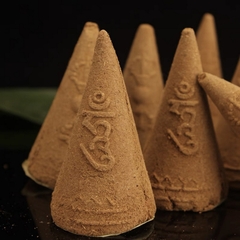 Nhang Nụ Cúng Sur (Cúng Thí Thực Vong Linh)