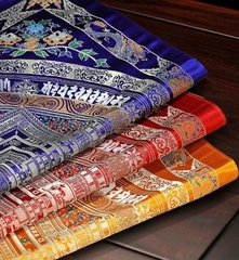 Khăn Mandala trải bàn Pháp , trải bàn thờ, bàn tụng Kinh 
