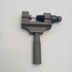 dụng cụ cắt xích xe máy