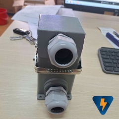 Đầu nối dây công nghiệp 32 chân 16A kiểu đế nổi