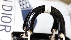 Túi Di Lady Da Bóng Khóa Vàng Size 17cm 2Box (Có hộp)