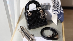 Túi Di Lady Da Bóng Khóa Vàng Size 17cm 2Box (Có hộp)