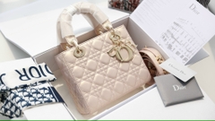 Túi Dior Lady Da Lì Khóa Vàng Size 20cm Có 2 Hộp