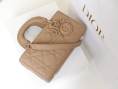 Túi Di Lady DJoy Ngang Da Lì Khóa Cùng Màu Size 22cm Có 2 hộp