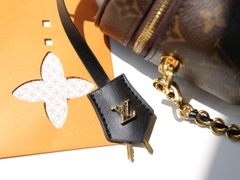 Túi L Vanity Mini Size 15cm Có 2 hộp
