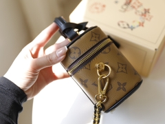 Túi L Vanity Mini Size 15cm Có 2 hộp