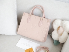 Túi L Onthego Da Bò Họa Tiết Dập Size 25cm Có 2 hộp