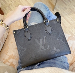 Túi L Onthego Da Bò Họa Tiết Dập Size 25cm Có 2 hộp