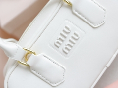 Túi MiuMiu Trống Size 23cm có hộp