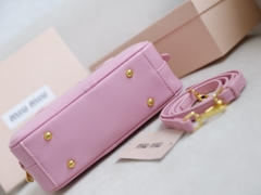 Túi MiuMiu Trống Size 23cm có hộp