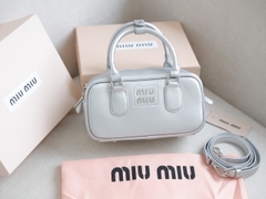 Túi MiuMiu Trống Size 23cm có hộp