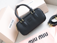Túi MiuMiu Trống Size 23cm có hộp