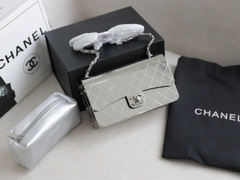 Túi X Classic Kim Loại Size 18cm Có 2 hộp