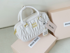 Túi Miu Miu 3503