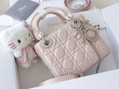 Túi Di Lady Da Lì Khóa Bạc Size 17cm Có 2 Hộp