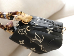 Túi L Neo Size 21cm Có hộp