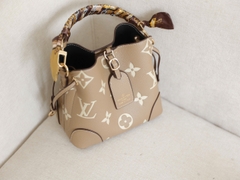 Túi L Neo Size 21cm Có hộp