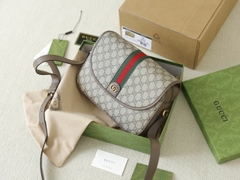 Túi G  Messenger Size 27cm Có 2 hộp