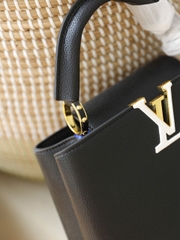 Túi L Capu Size Lớn 27cm Charm Xích Ổ Khóa