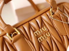 Túi Miu Miu 3503