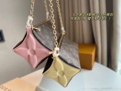 Túi L Bloom Wallet Size 25cm Có 2 hộp