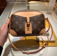 Túi L Deauville 45528 Size 20cm Có 2 hộp