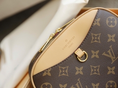 Túi L Deauville 45528 Size 20cm Có 2 hộp