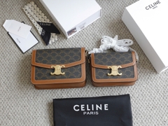Túi Celine Triomphe Canvas 2 size