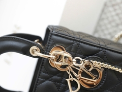 Túi Di Lady Da lì Khóa Vàng Size 17cm Ver2 F6677