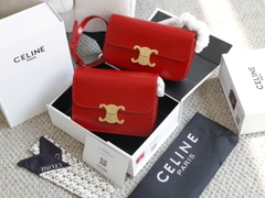 Túi Celine Triomphe Đỏ Khóa Vàng 2 Dáng