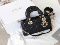Túi Di DJoy Da Lì Khóa Vàng Size 22cm có 2 hộp