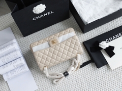 Túi Xách X Classic Da Trơn Khóa Vàng Size 25cm Có 2 hộp