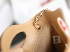 Túi xách X C31 Hobo Da Lì Size 21Cm Có 2 hộp