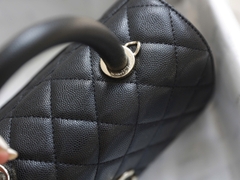 Túi xách X Coco Da Sần Khóa Vàng Size 23cm Có 2 hộp