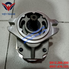 705-11-20010 Bơm thủy lực máy ủi Komatsu D31