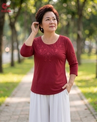 26033 - Cổ Tròn Thêu Nổi Đóa Hoa Cách Điệu Phối Đính Đá Thủy Tinh