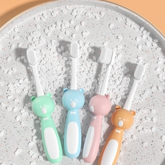 Bàn Chải Đánh Răng Lông Mềm Mini Sotf Cho Bé 1- 5 Tuổi Lông Tơ Siêu Mềm Mịn A4853