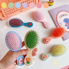 Lược Chải Tóc Mini Thiết Kế Đệm Khí Dễ Thương Tiện Dụng A2523