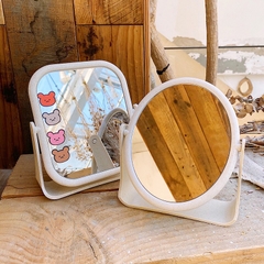 Gương Trang Điểm Hình Tròn Nhựa Lúa Mạch Xoay 360 Độ 2 Mặt Gương A2632