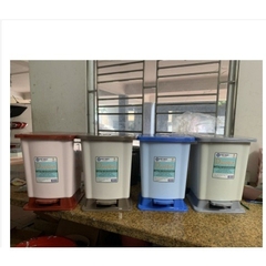 [ TRUNG ] Thùng Rác Đạp Nắp Bật Hình Chữ Nhật Nhựa Việt Nhật (VN8041) A5651