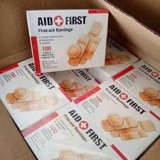 Hộp 100 Băng Gâu Y Tế  Miếng Dán Cá Nhân Dán Vết Thương A2144