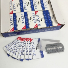 Hộp 10 Dao lưỡi lam hai mặt cạo thủ công cổ điển Lưỡi dao cạo tỉa lông mày dao cạo râu sắc bén A1123