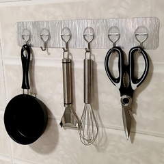 Thanh 6 Móc Kim Loại Dán Tường Siêu DínhTreo Đồ Quần Áo Đa Năng Bản Lề Tròn A4921