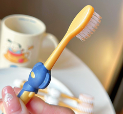 Vỉ 6 Bàn Chải Đánh Răng Trẻ Em Hình Thú Lông Mềm A1644