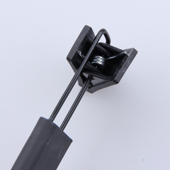 Giá treo quần bằng nhựa đen kẹp quần áo cửa hàng có kẹp móc treo đồ L0321