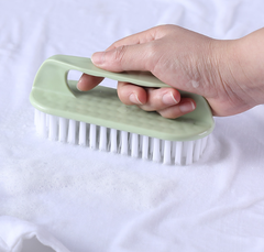 Bàn chải giặt đồ vệ sinh bàn chải chà giày chà quần áo mềm bằng nhựa có tay cầm L0652