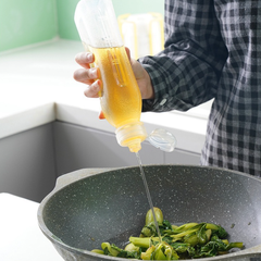 Bình đựng bóp chai nước sốt dầu ăn gia vị nước tương nước mắm chai chiết đựng dầu ăn gia vị L0842
