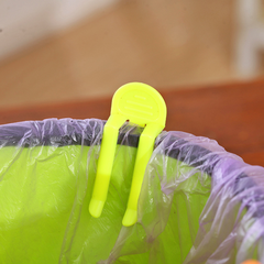 Kẹp thùng rác cố định chống tuột nhiều màu kẹp túi đựng rác kẹp bên thùng rác A1143