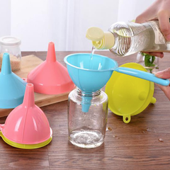Phễu Nhựa Rót Chất Lỏng Mini Đa Năng – Phễu Rót Dầu Ăn, Phụ Gia, Nước, Phễu Lọc Nhà Bếp A1622
