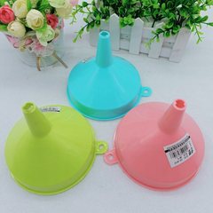 Phễu Nhựa Rót Chất Lỏng Mini Đa Năng – Phễu Rót Dầu Ăn, Phụ Gia, Nước, Phễu Lọc Nhà Bếp A1622